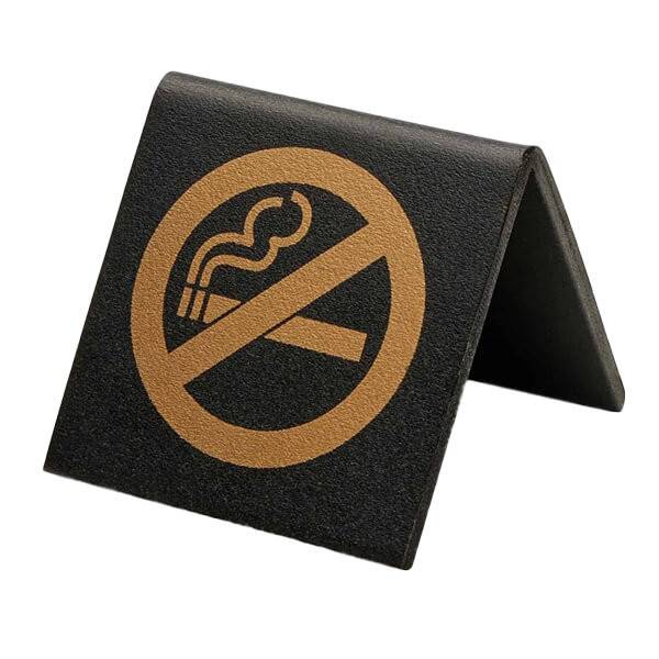 PVC σήμανση μαύρη με χρυσά γράμματα no smoking 5x5cm